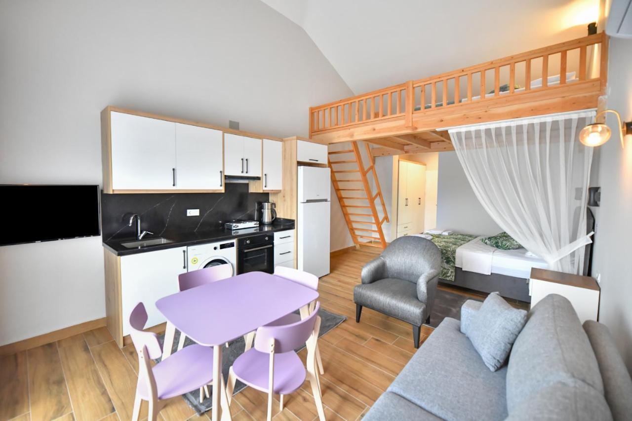 Red Moon Suites Fethiye Zewnętrze zdjęcie