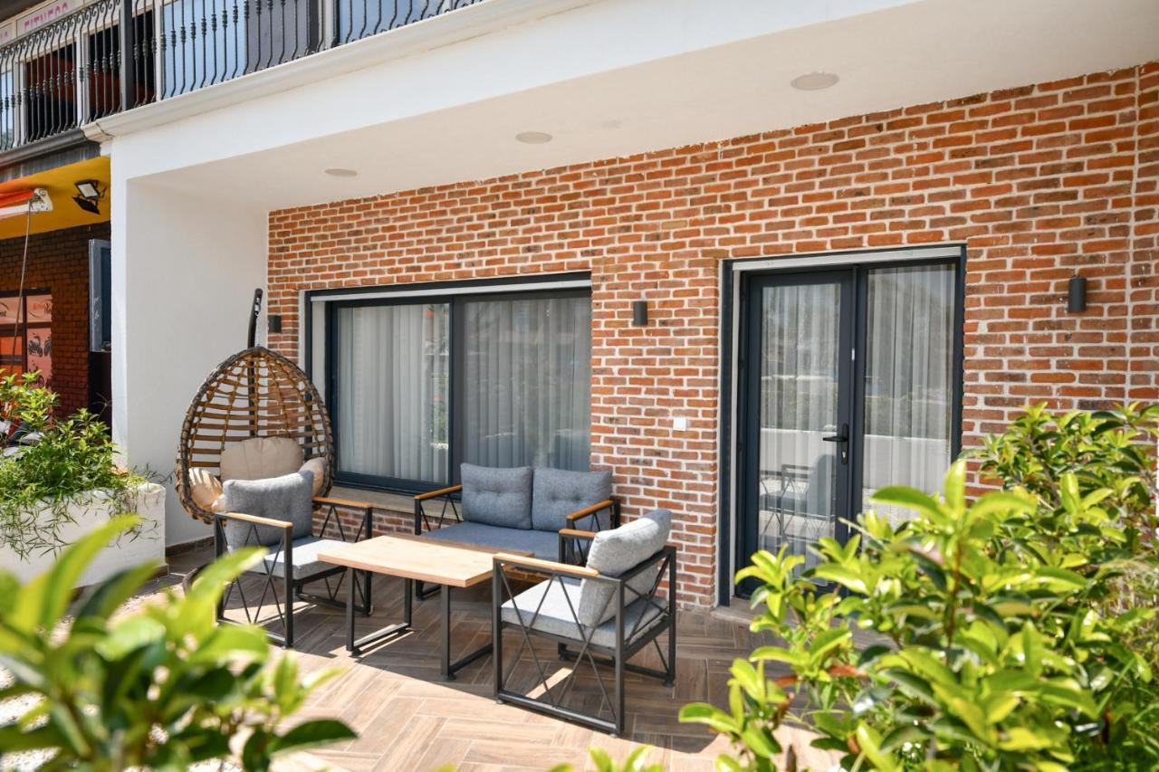 Red Moon Suites Fethiye Zewnętrze zdjęcie